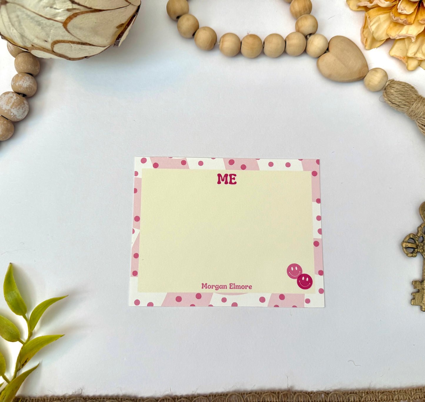 Pink Smiley Face Desk Stationery | Custom Note Sheets